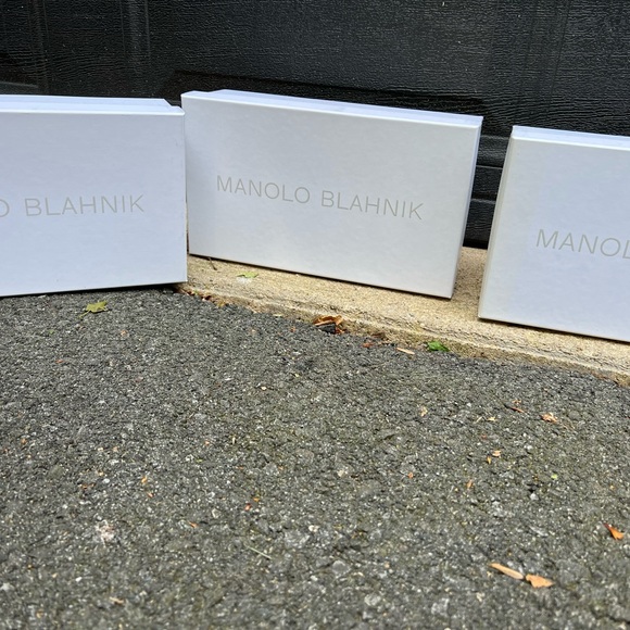 Manolo Blahnik Shoes - Manolo Blahnik Shoe boxes EMPTY